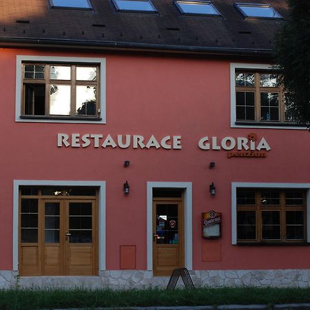 Gloria Hotel Olomouc Bagian luar foto
